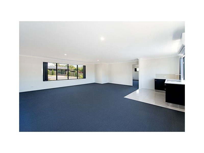 35 Moora Street, Ashmore QLD 4214