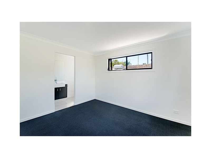 35 Moora Street, Ashmore QLD 4214