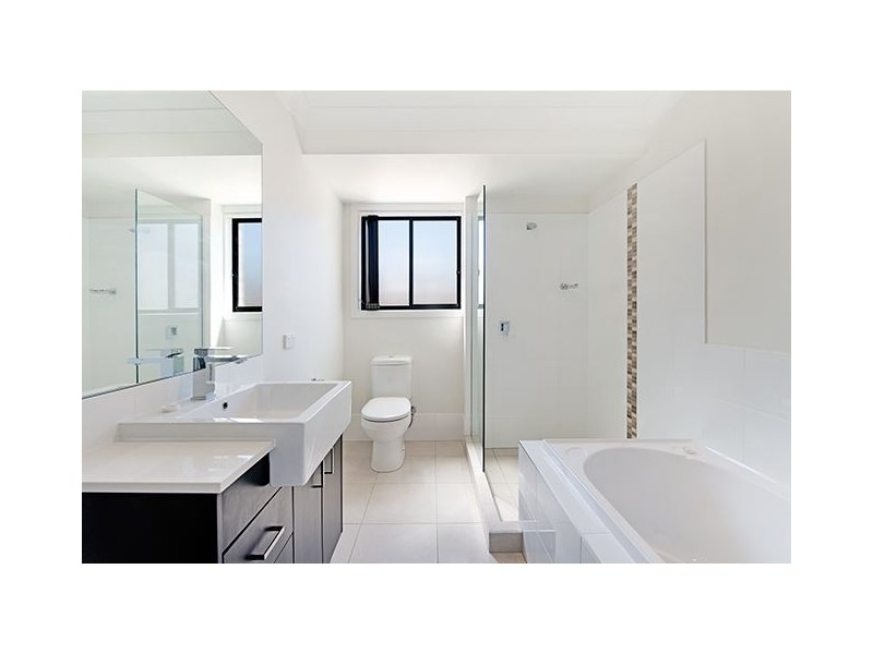 35 Moora Street, Ashmore QLD 4214