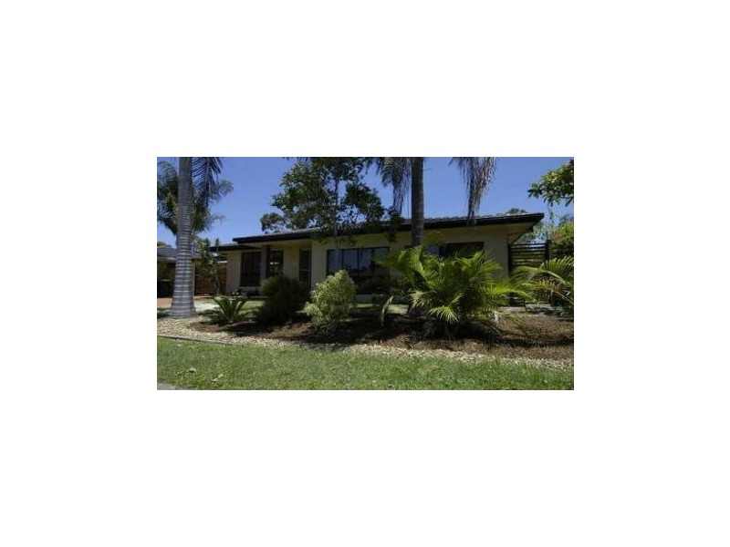 18 Parasol Street,, Ashmore QLD 4214