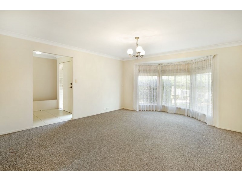 8 Mansfield Court, Parkwood QLD 4214