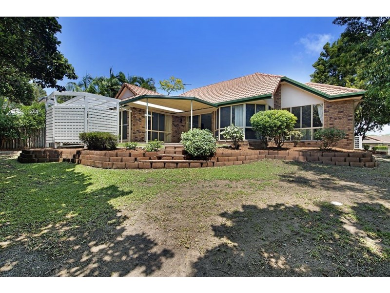 8 Mansfield Court, Parkwood QLD 4214