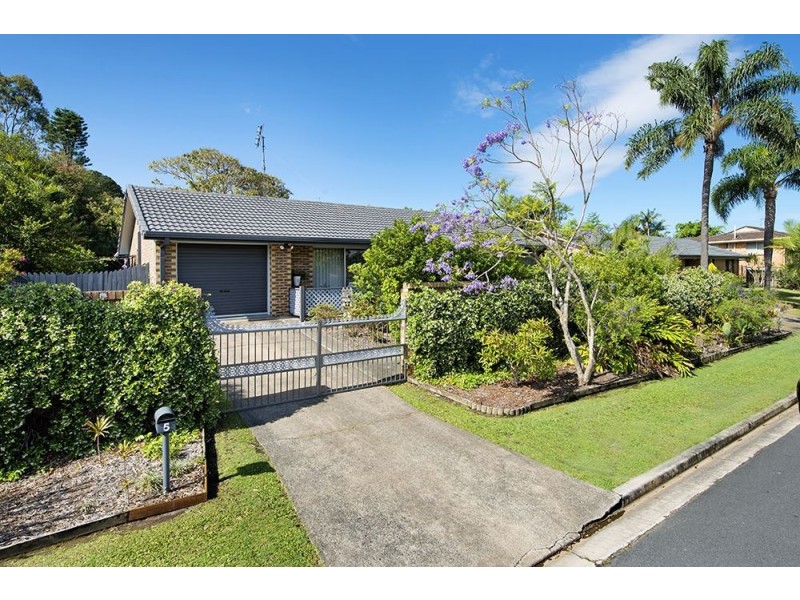 5 Allspice Drive, Ashmore QLD 4214