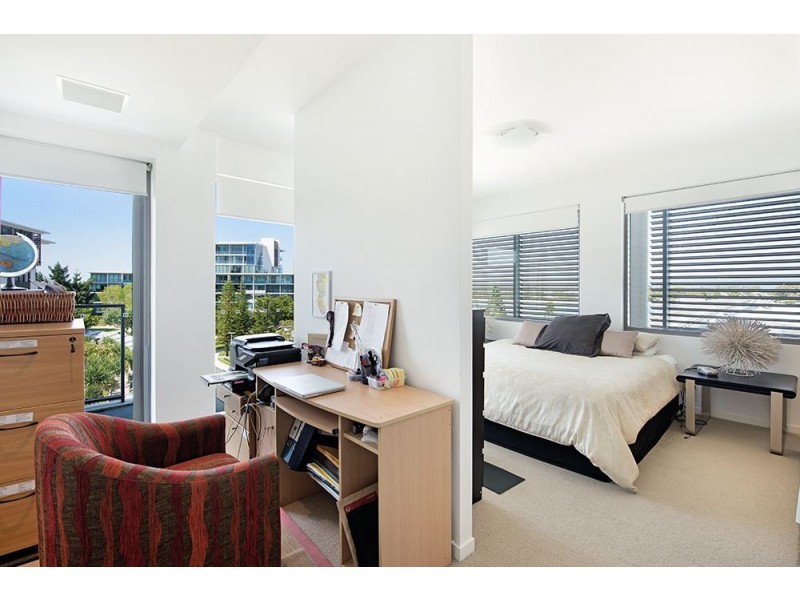 3403/2 Ephraim Island Parade, Paradise Point QLD 4216