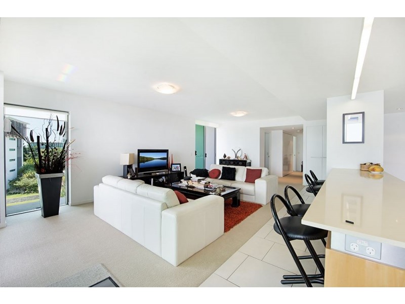 3403/2 Ephraim Island Parade, Paradise Point QLD 4216