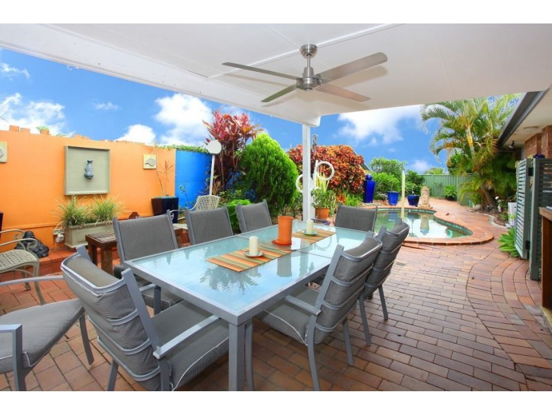 13 Cannon Street, Southport QLD 4215