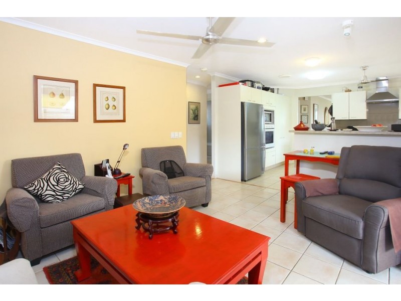 13 Cannon Street, Southport QLD 4215