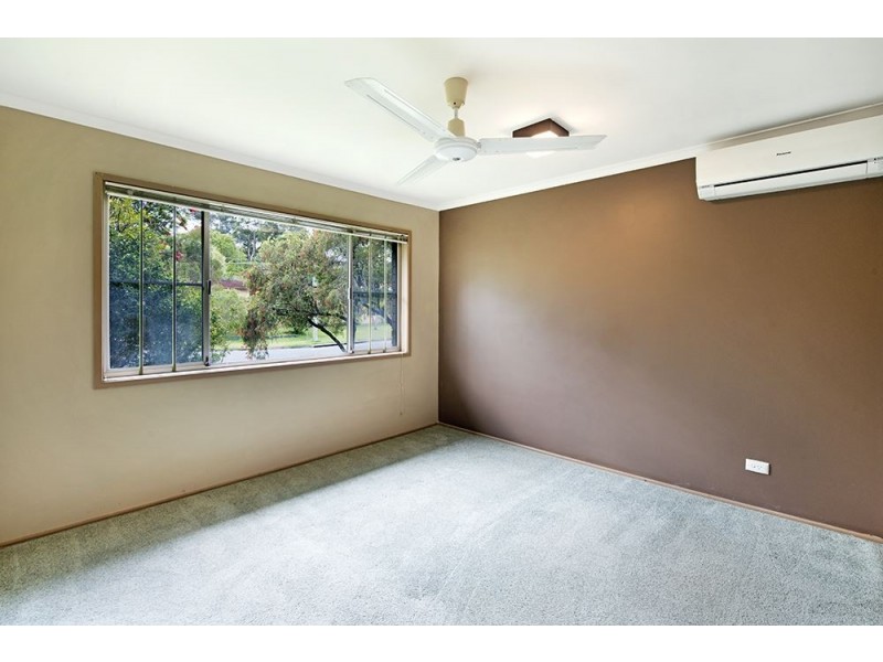 10 Macquarie Avenue, Molendinar QLD 4214