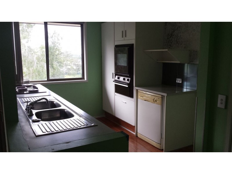 3/11 Balfour Crescent, Highland Park QLD 4211