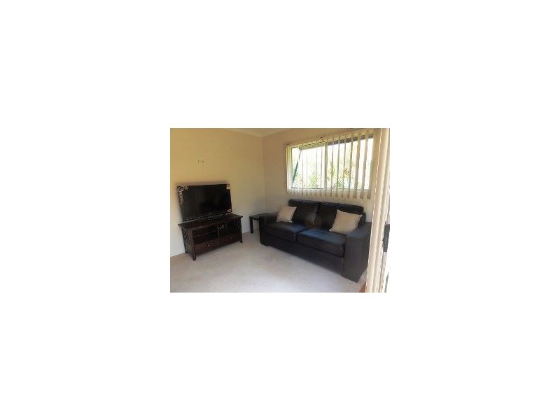 23/10-14 Purli Street, Chevron Island QLD 4217