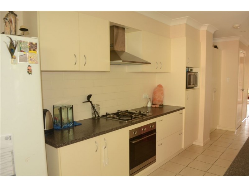 1/10 Bailer Street, Coomera QLD 4209