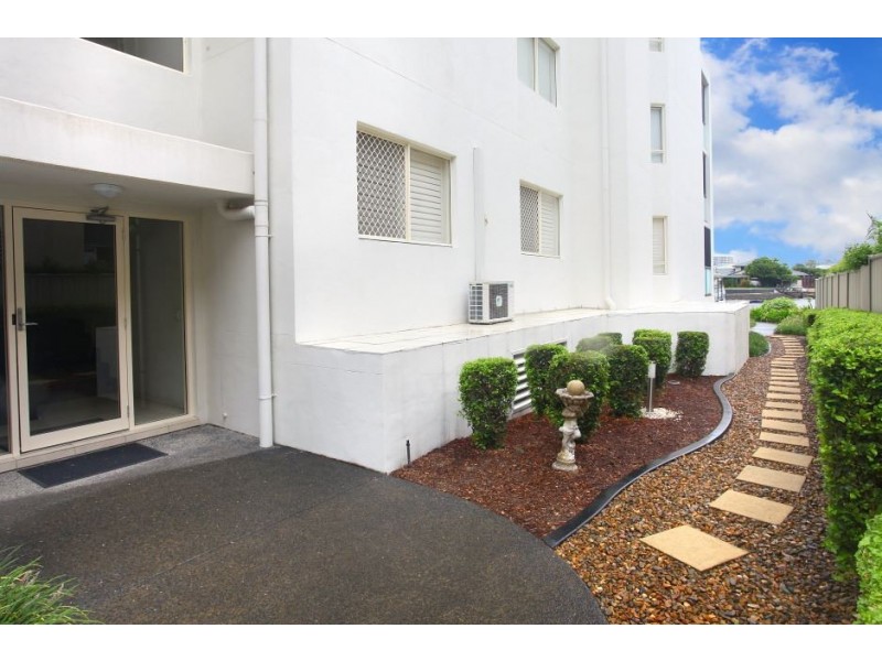 4/22 Back Street, Biggera Waters QLD 4216