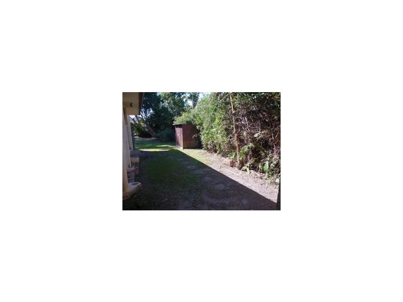 19 Dunkeith Avenue, Benowa QLD 4217