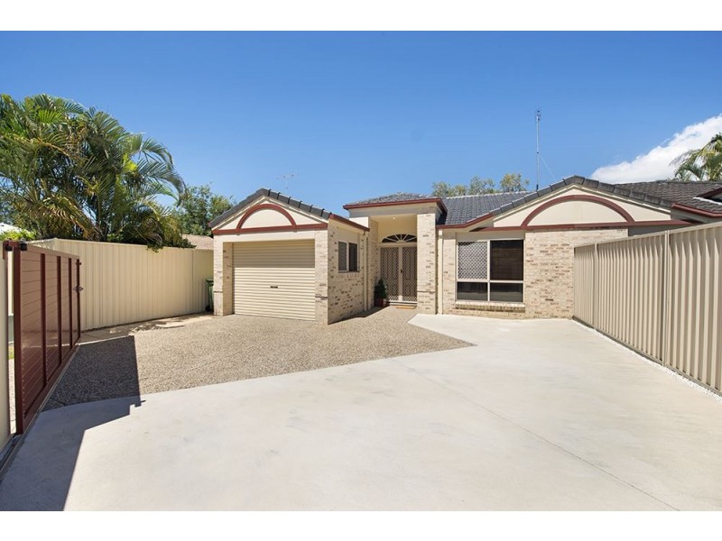 33A Gardiners Place, Southport QLD 4215