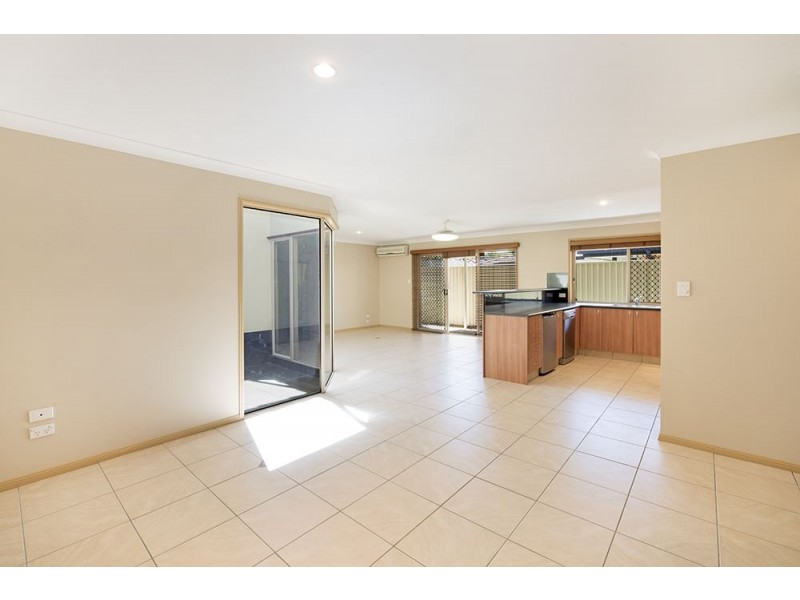 33A Gardiners Place, Southport QLD 4215