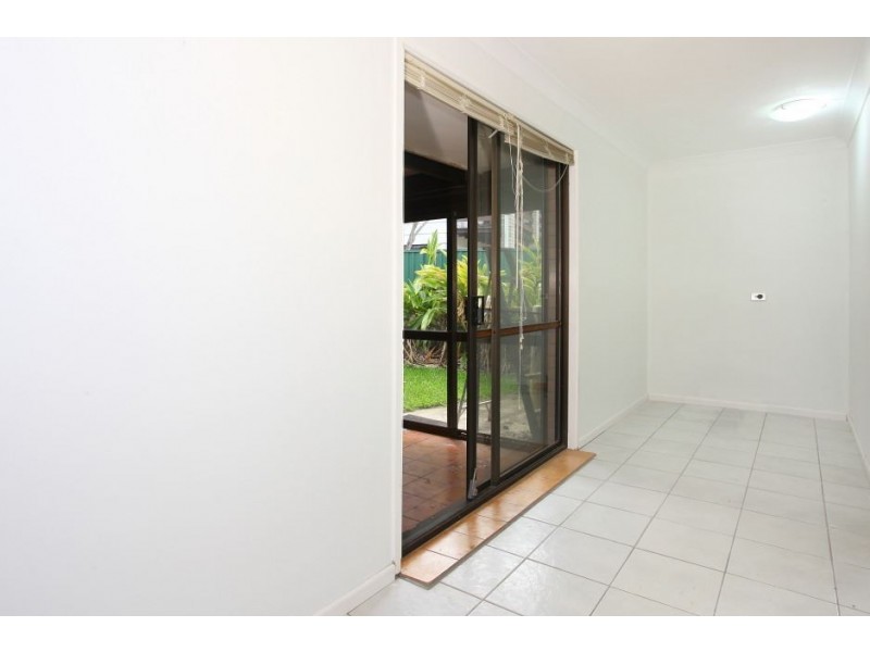 24 Mingaletta Drive, Ashmore QLD 4214