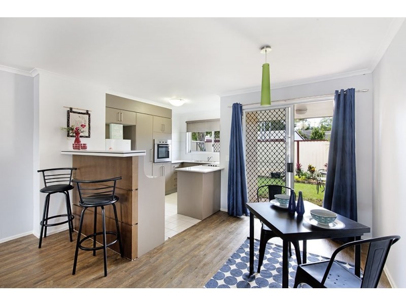 8/128 Benowa Road, Southport QLD 4215