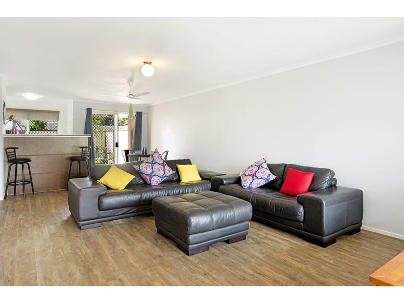 8/128 Benowa Road, Southport QLD 4215