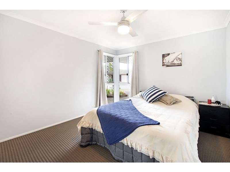 8/128 Benowa Road, Southport QLD 4215