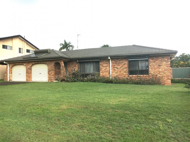 17 Burdock Street, Elanora QLD 4221