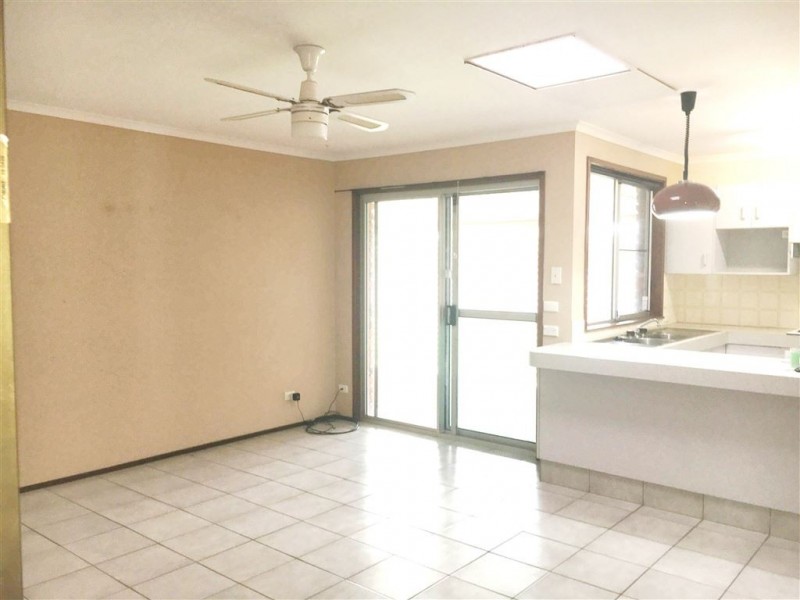 17 Burdock Street, Elanora QLD 4221