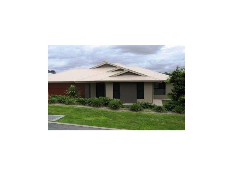 3 Rosabrook Crescent, Ormeau QLD 4208