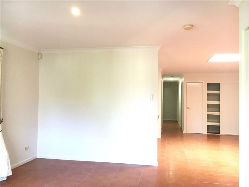 12 Sexton Court, Molendinar QLD 4214