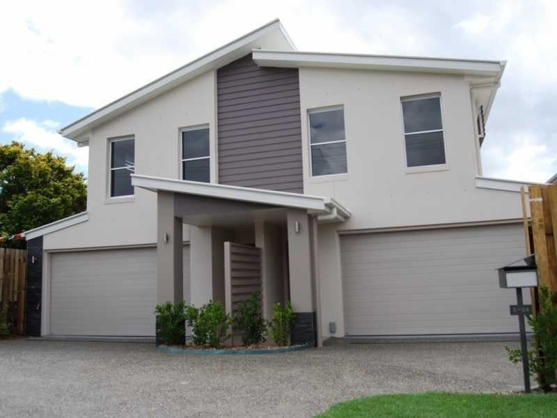 2/5A Ashton Street, Labrador QLD 4215