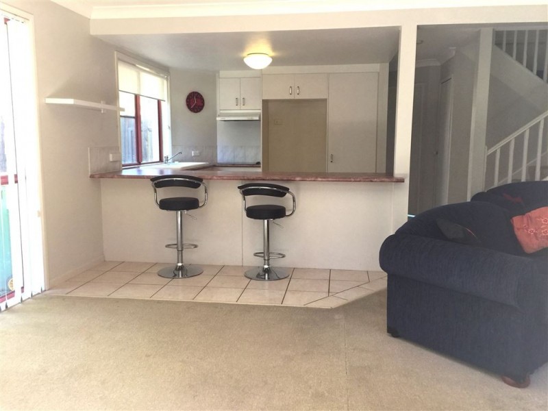 7/107-111 Green Acre Drive, Parkwood QLD 4214