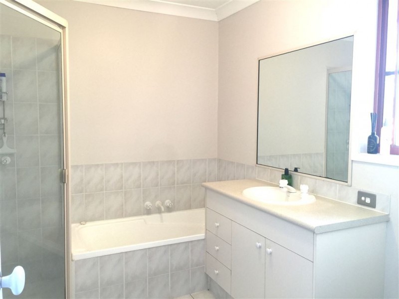 7/107-111 Green Acre Drive, Parkwood QLD 4214