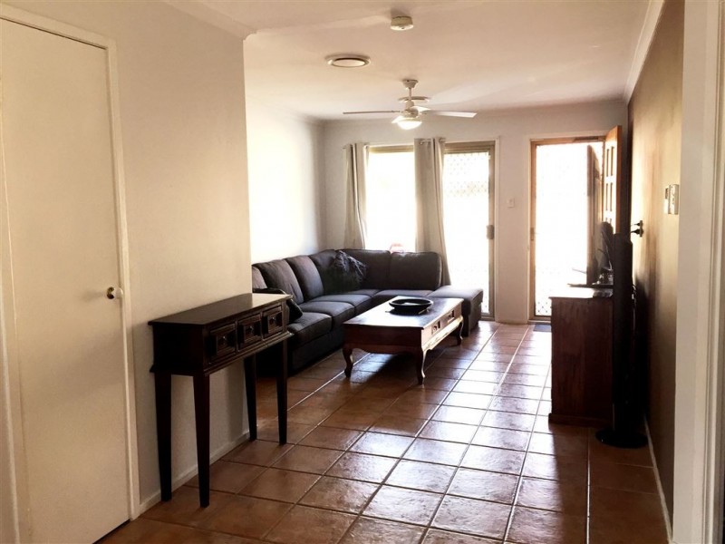 2/6 River Oak Drive, Helensvale QLD 4212