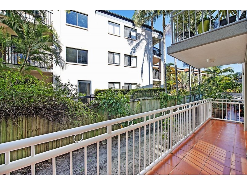 3/30-34 Dalpura Street, Surfers Paradise QLD 4217
