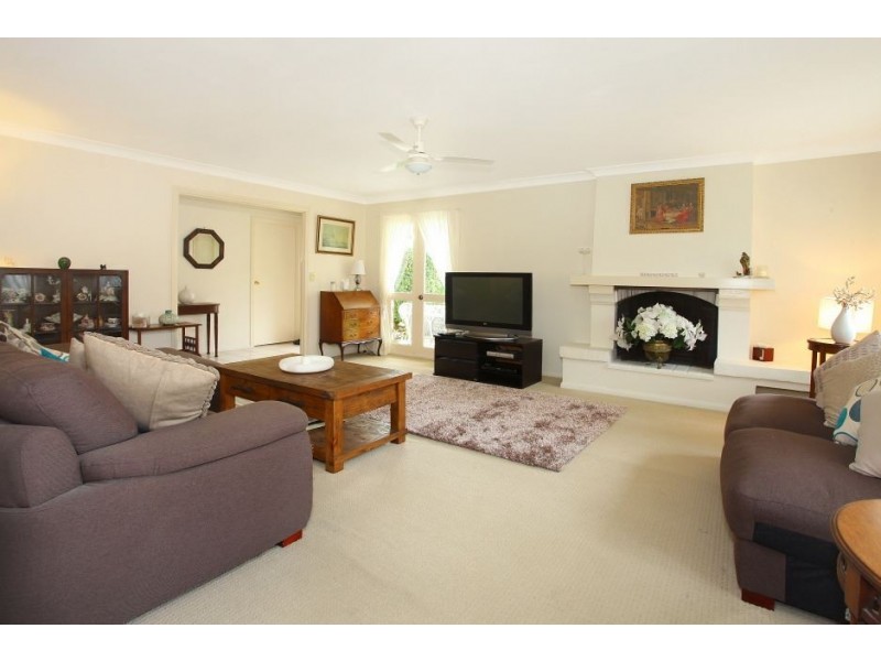 22 Glenmore Drive, Ashmore QLD 4214