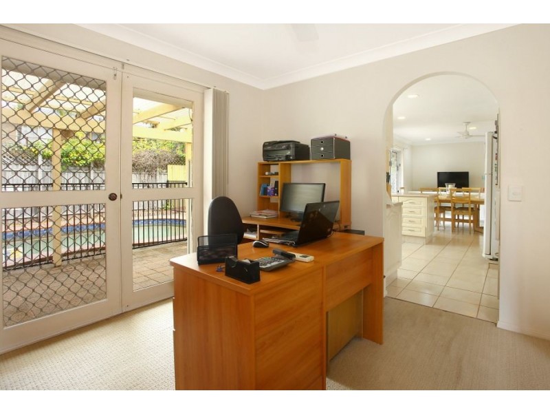 22 Glenmore Drive, Ashmore QLD 4214