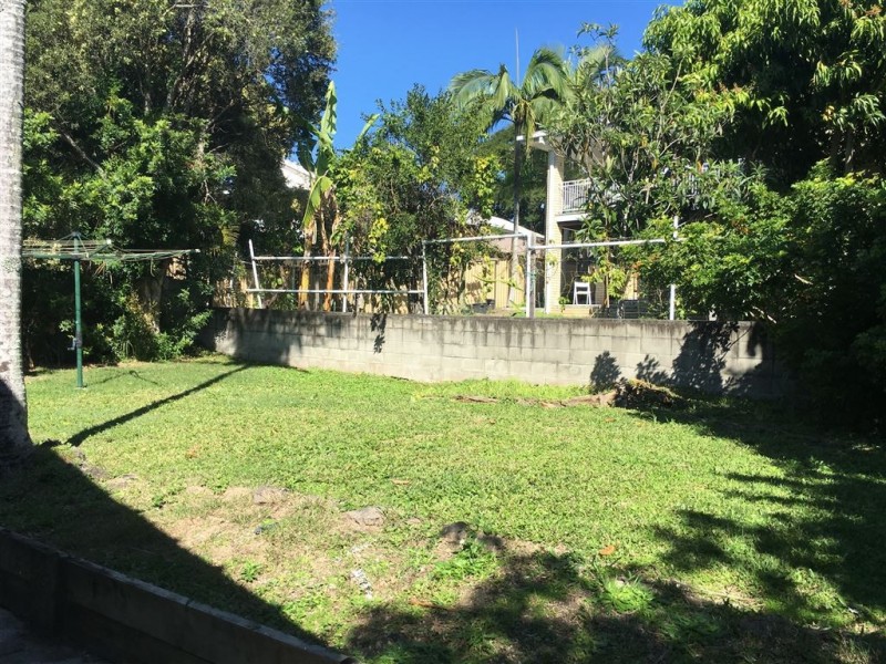 26 Crinum Crescent, Southport QLD 4215