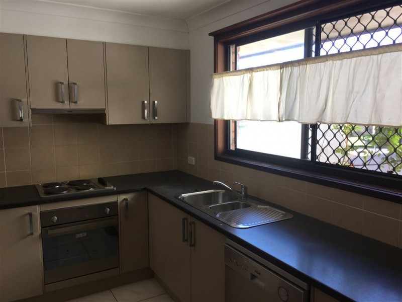 26 Crinum Crescent, Southport QLD 4215