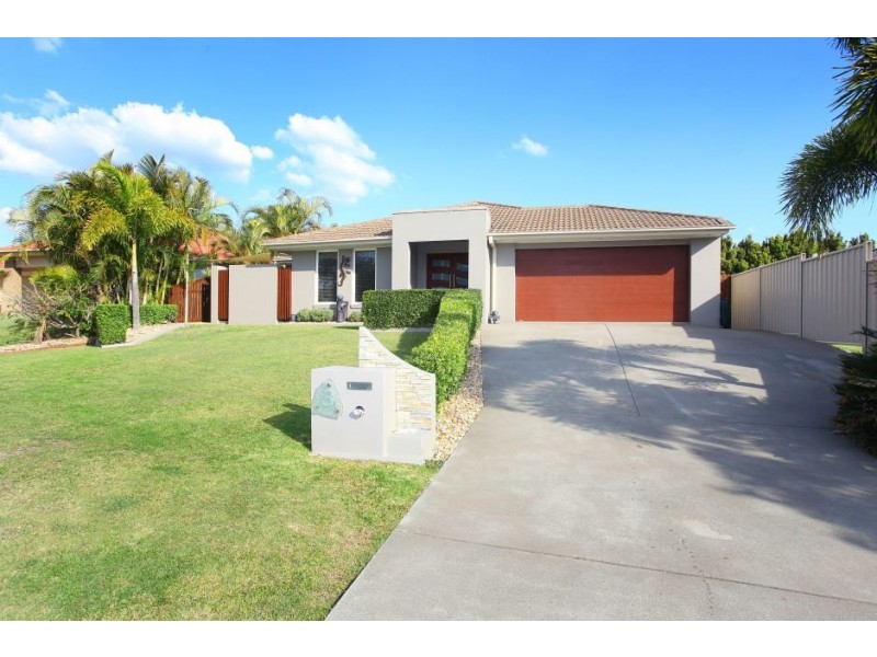 3 St Maarten Crescent, Oxenford QLD 4210