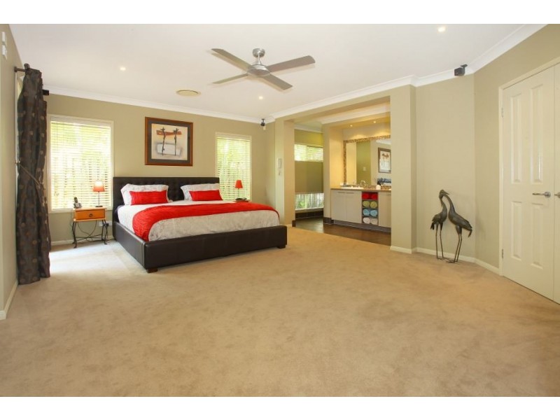 3 St Maarten Crescent, Oxenford QLD 4210