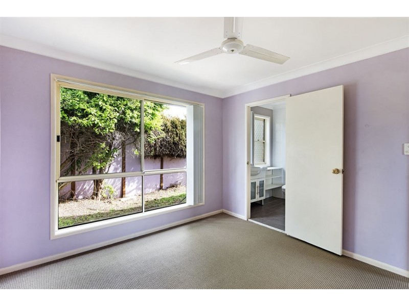 1/10 Crystal Reef Drive, Coombabah QLD 4216