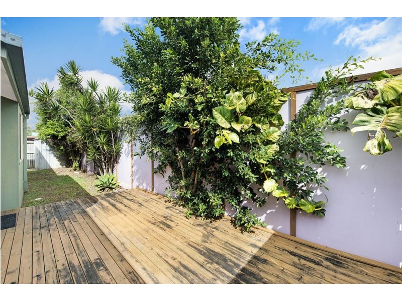 1/10 Crystal Reef Drive, Coombabah QLD 4216