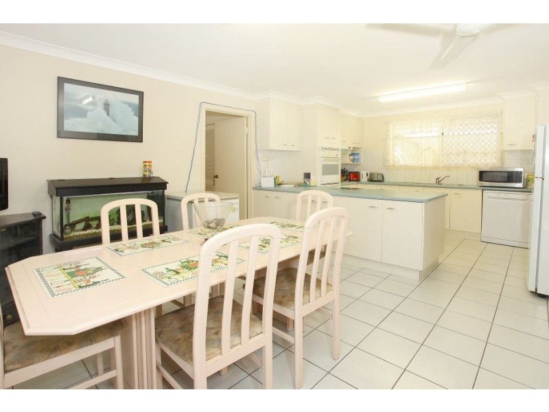 114 Yangoora Crescent, Ashmore QLD 4214