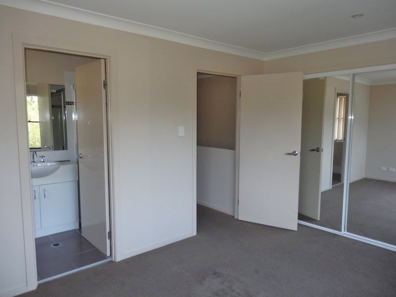 5/5 Park Esplanade, Coomera QLD 4209