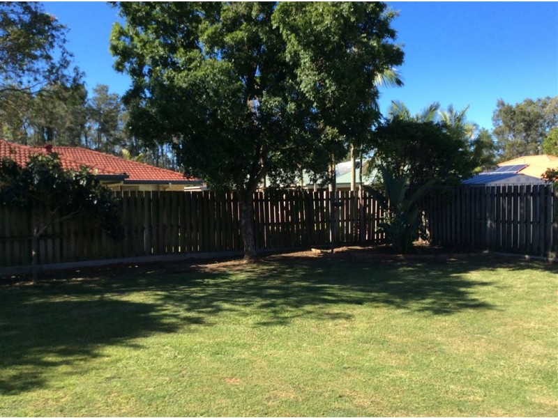 16 Barrs Avenue, Oxenford QLD 4210