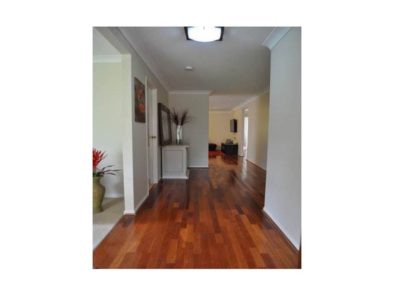 6 Brookland Court, Molendinar QLD 4214