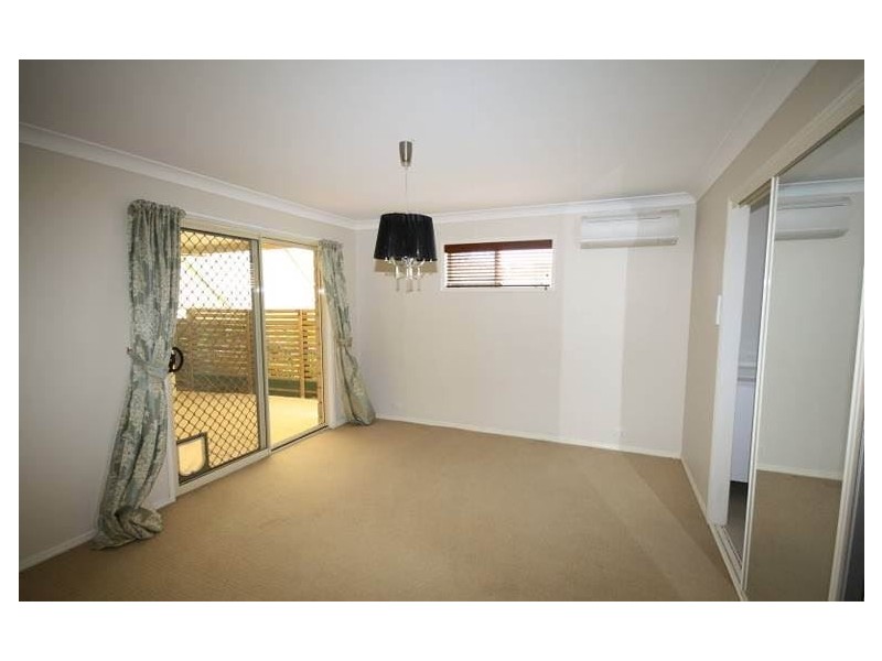 6 Brookland Court, Molendinar QLD 4214