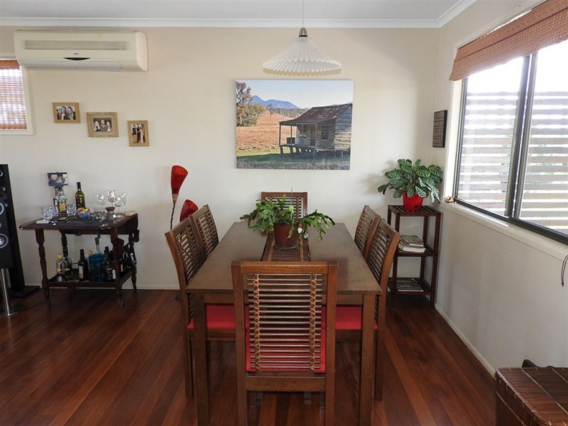 43 Mitchell Avenue, Molendinar QLD 4214