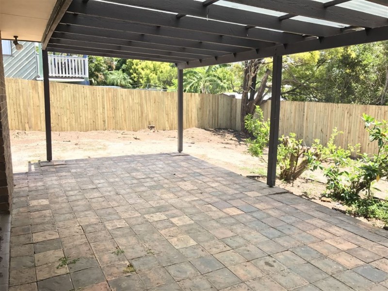 96 Pappas Way, Carrara QLD 4211