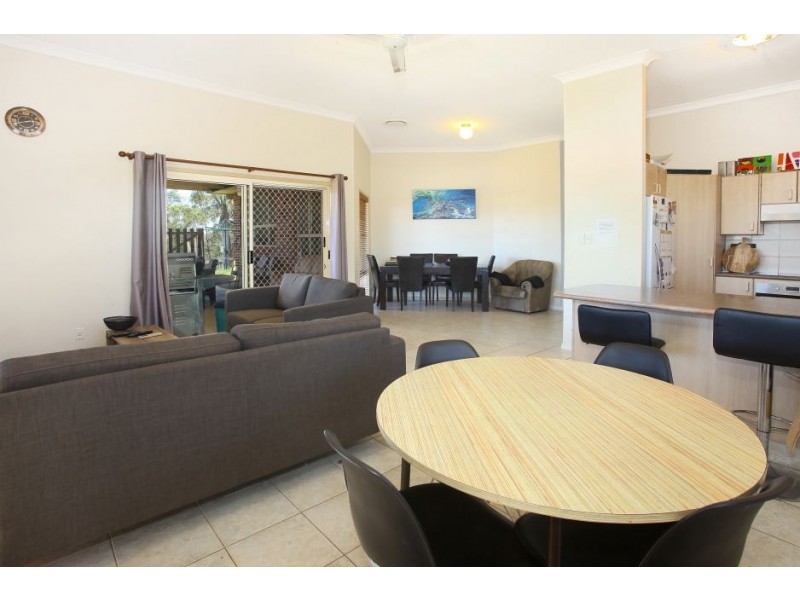 20 Dalby Court, Helensvale QLD 4212