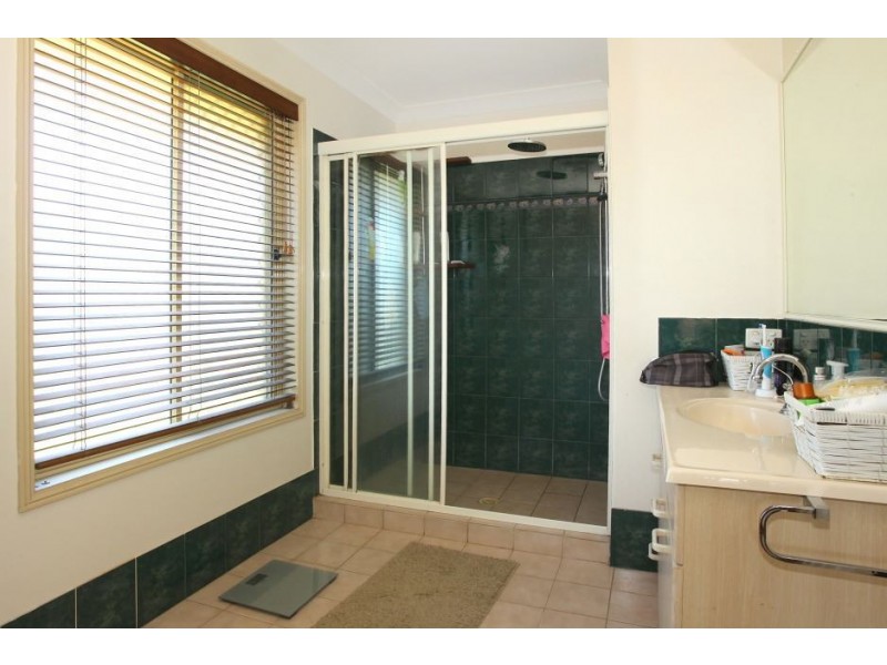 20 Dalby Court, Helensvale QLD 4212