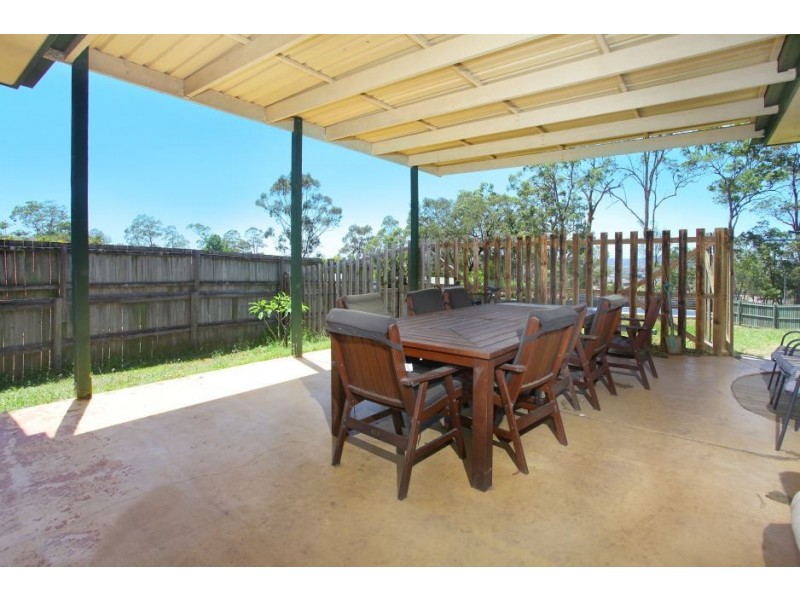 20 Dalby Court, Helensvale QLD 4212